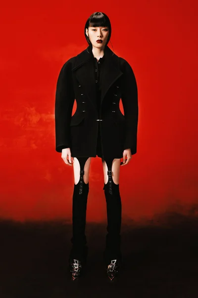 Look 11